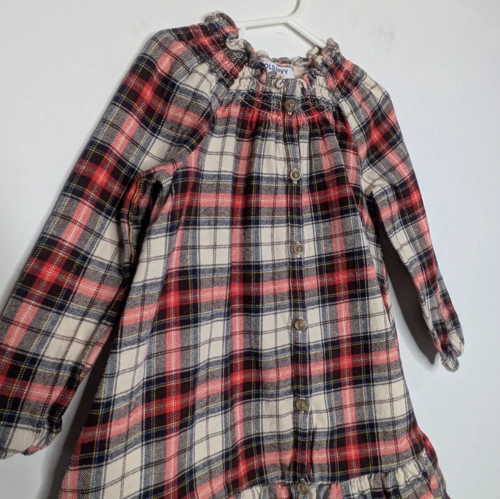 ✨3/$15 Old Navy Red White Black Plaid Winter Holiday Flannel Button Up Dress 5T